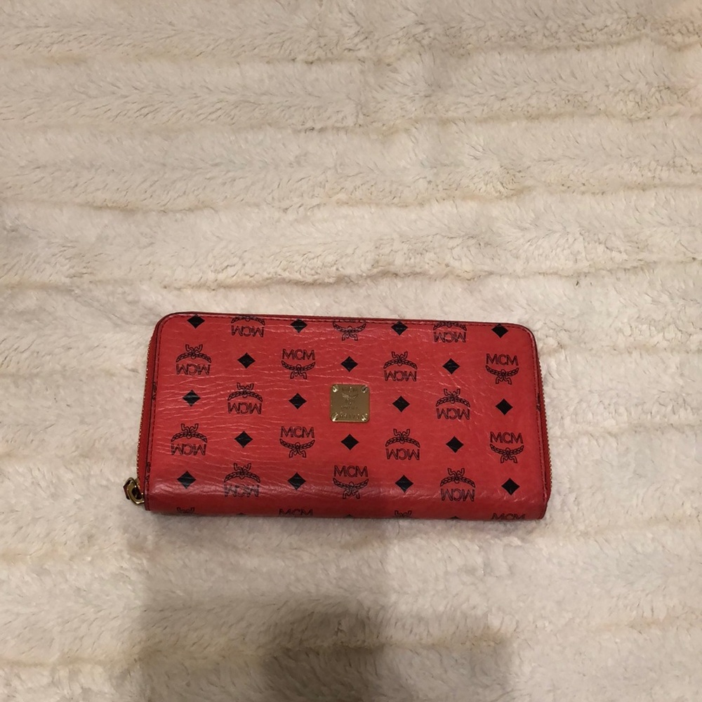 Beautiful coral MCM AUTHENTIC large zip wallet